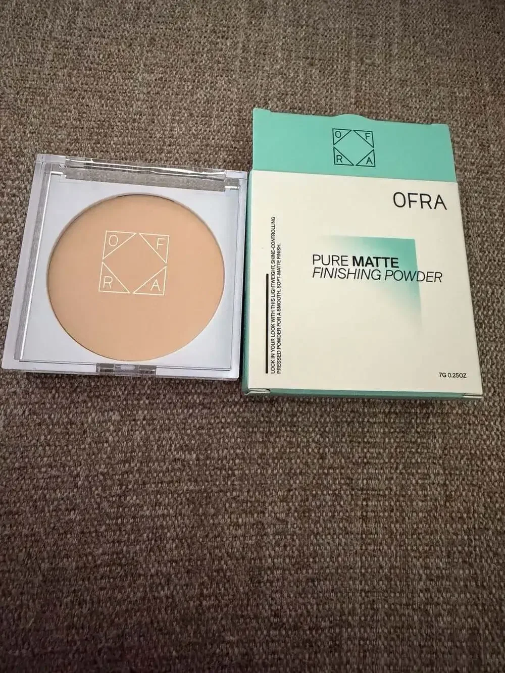 Ofra Pure Matte Finishing Powder Light